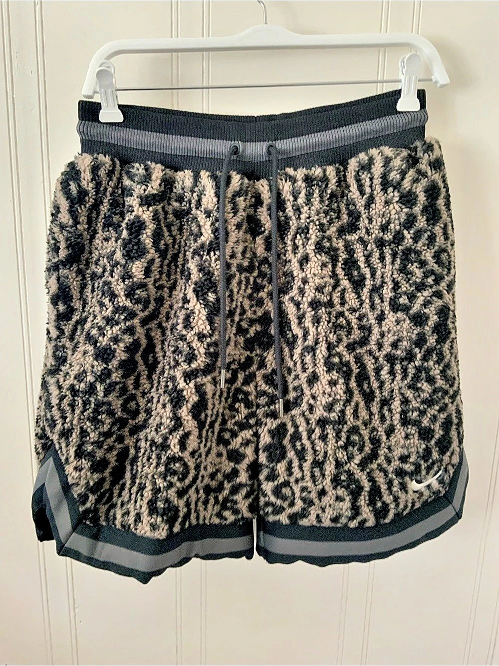 Nike Premium Faux Fur Basketball Shorts Leopard Print Men's Animal Print